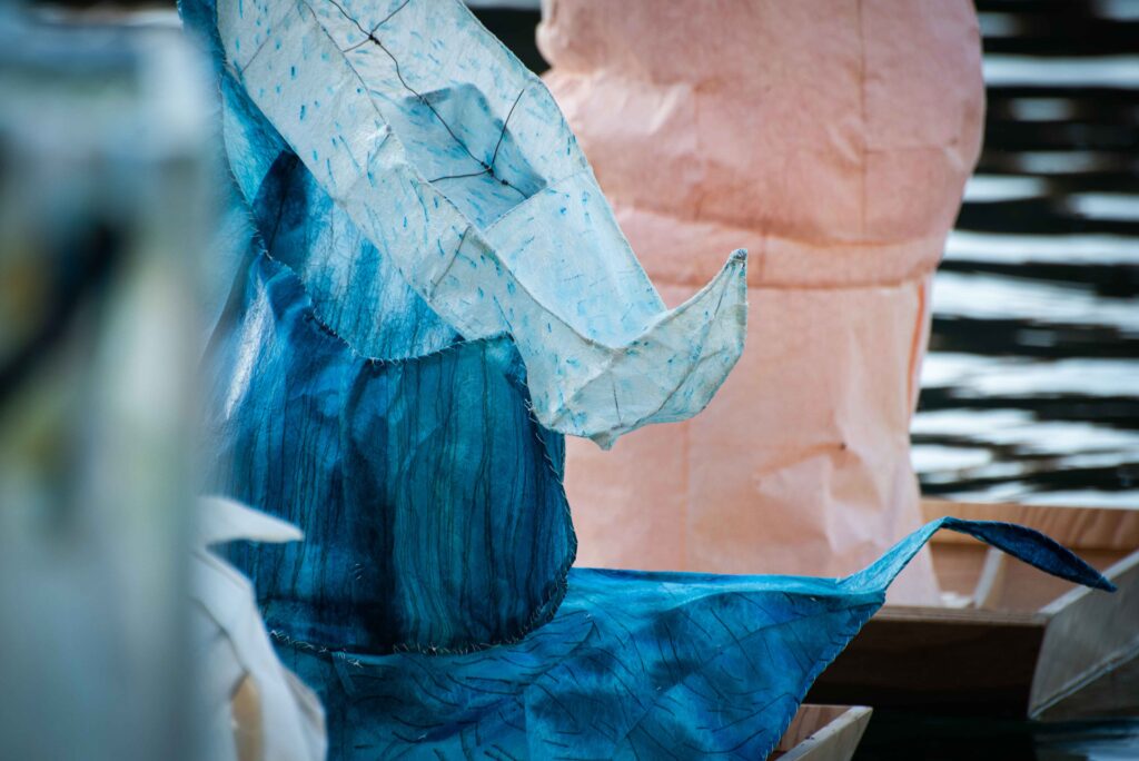 Light&Paper – Skulpturen auf dem Almsee